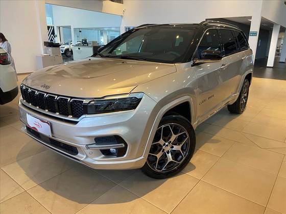 JEEP COMMANDER 2.0 TD380 TURBO DIESEL OVERLAND AT9
